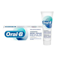 Toothpaste Sensivity and Whitening Encias & Esmalte Oral-B (75 ml)