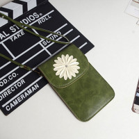 Touch Screen Daisy 6.3 Inch Phone Bag