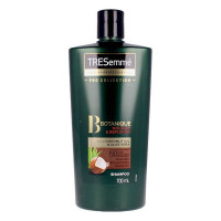 Nourishing Shampoo Botanique Coco & Aloe Tresemme (700 ml)